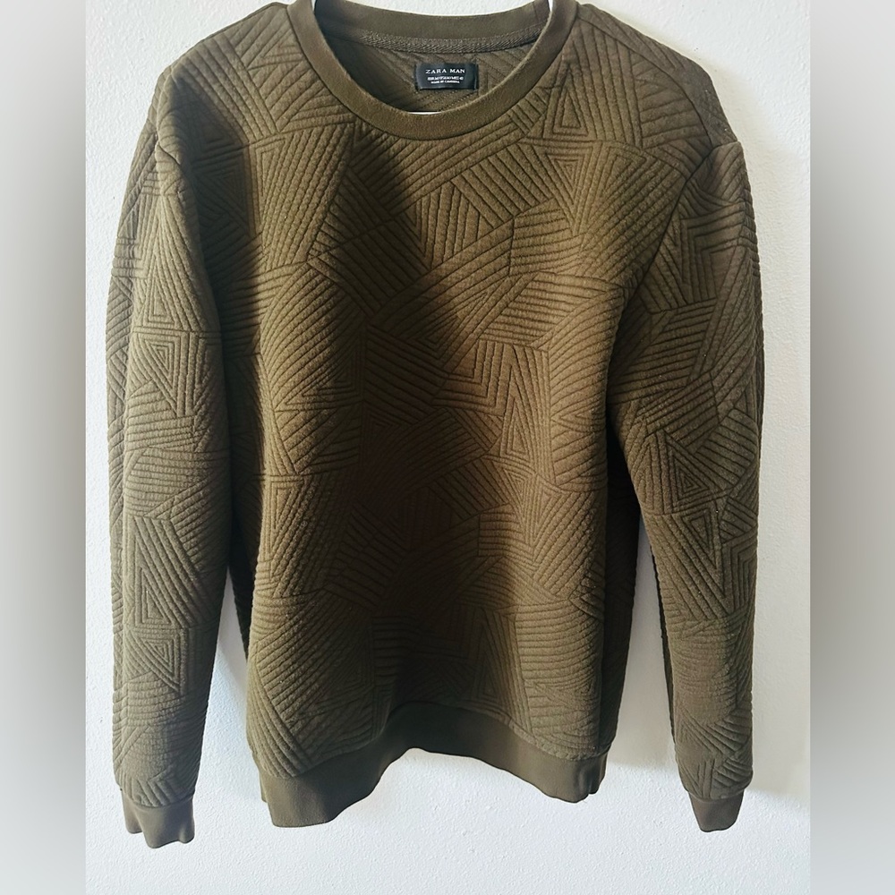 Zara Men's Textured Crewneck Sweater